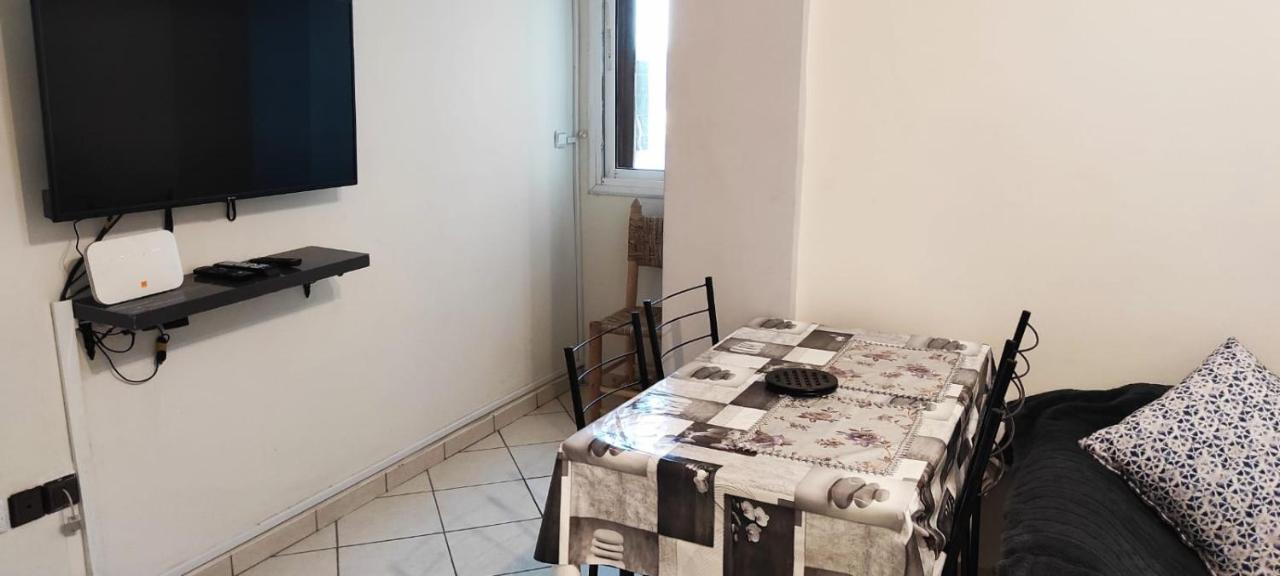 Bright Air Conditioned Apartment Near City Center Marrakesh Ngoại thất bức ảnh
